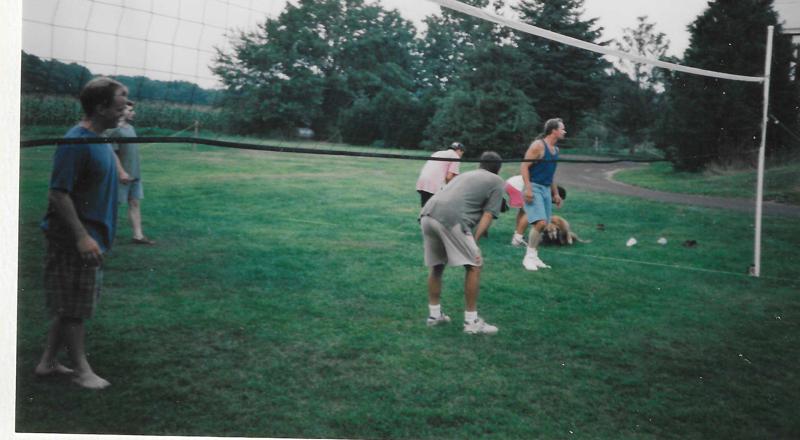Little Volley Ball